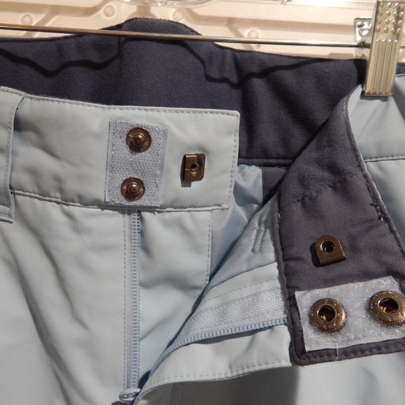 Roxy Women's Backyard Snow Pants - Picture 10 of 14